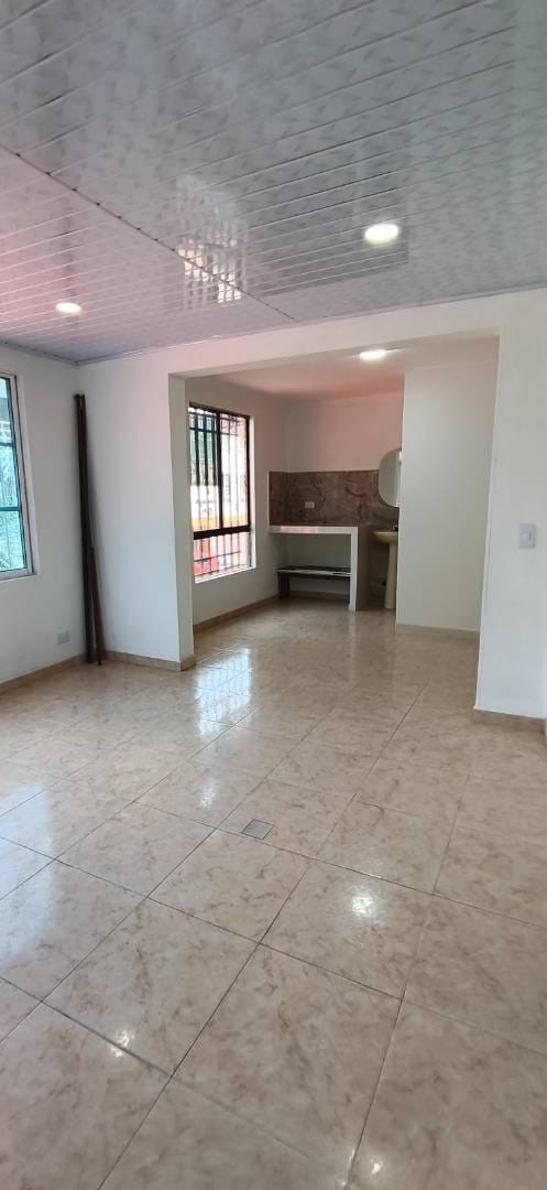 Local en arriendo en Caney, Cali, 50 m² · foto 8 de 13