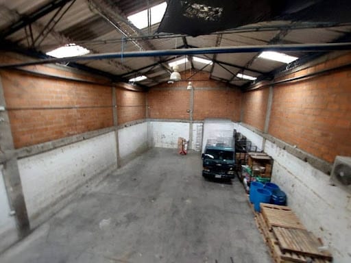 Bodega en arriendo en El Chagualo, Medellín, 500 m² · foto 9 de 17