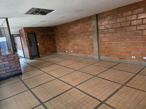 Bodega en arriendo en El Chagualo, Medellín, 500 m² · foto 16 de 17