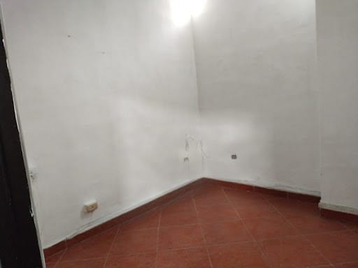 Bodega en venta en Rosales, Medellín, 720 m² · foto 5 de 18