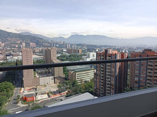 Apartamento de 3 alcobas en arriendo en Viviendas Del Sur, Envigado, 98 m² · foto 21 de 22