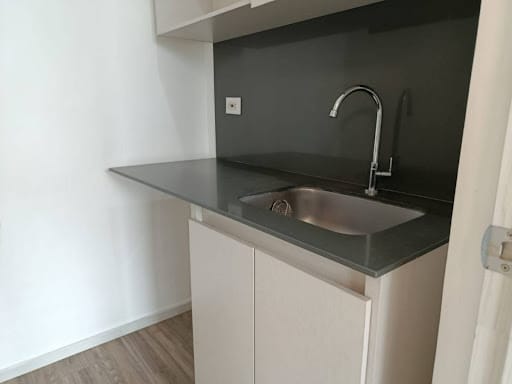 Oficina en arriendo en Milla De Oro, Medellín, 42 m² · foto 5 de 7