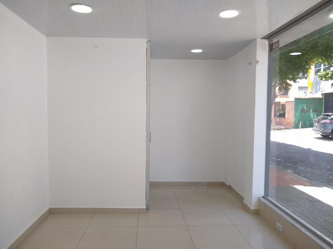 Local en arriendo en Quinta Oriental, Cúcuta, 16 m² · foto 6 de 7