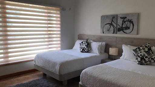 Casa de 3 alcobas en venta en San Nicolas, La Ceja, 330 m² · foto 8 de 20