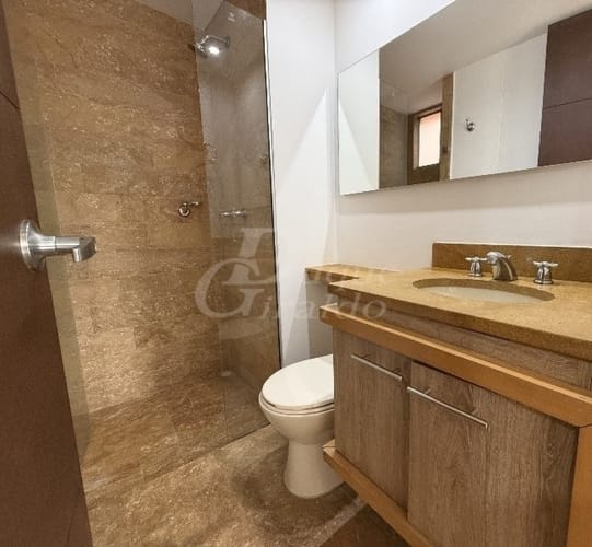 Apartamento de 2 alcobas en arriendo en Loma Del Escobero, Envigado, 85 m² · foto 8 de 14