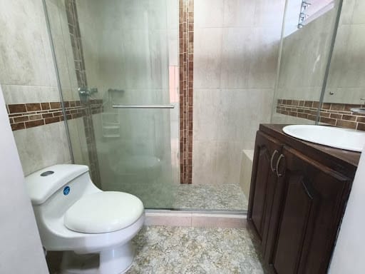Apartamento de 3 alcobas en arriendo en Zuñiga, Medellín, 120 m² · foto 13 de 16