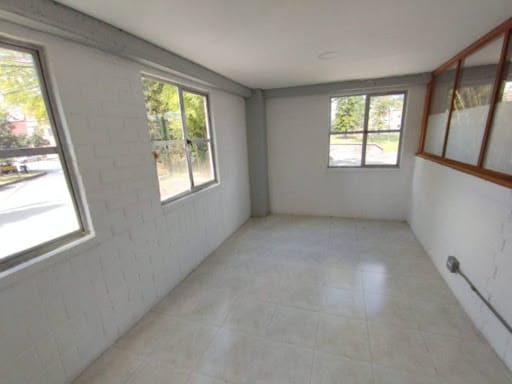 Bodega en arriendo en El Tablazo, Rionegro, 1040 m² · foto 13 de 24