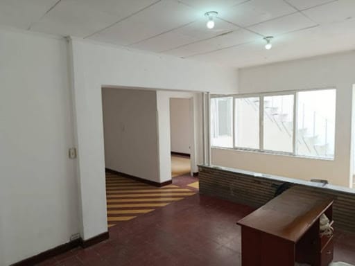 Casa de 15 alcobas en arriendo en Prado, Medellín, 550 m² · foto 7 de 21