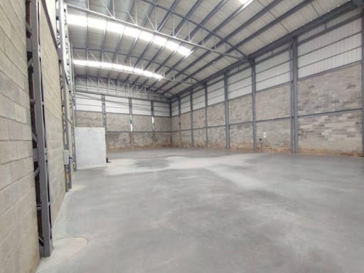 Bodega en arriendo en Aeropuerto, Guarne, 560 m² · foto 4 de 9
