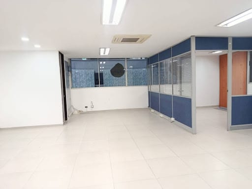 Oficina en arriendo en Milla De Oro, Medellín, 88 m² · foto 3 de 8