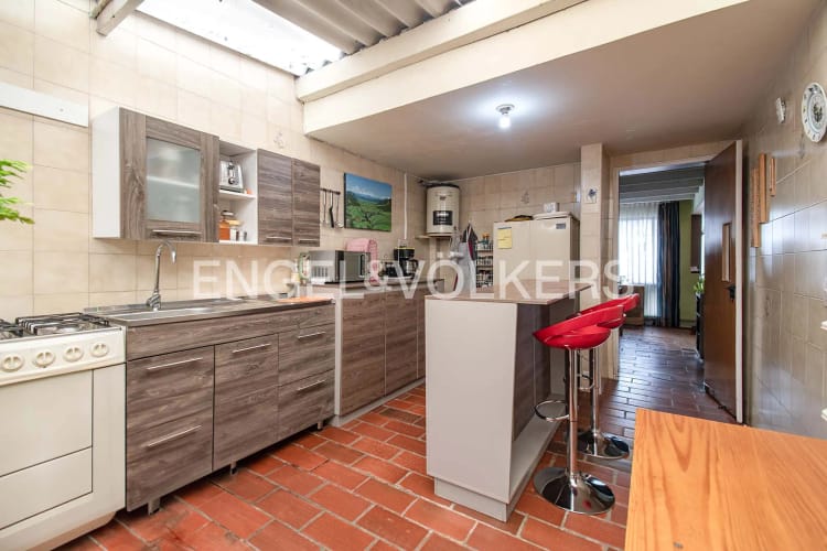 Casa de 4 alcobas en venta en Pontevedra, Bogotá, 243 m² · foto 6 de 18