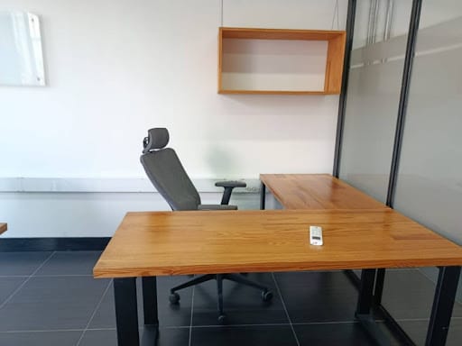 Oficina en arriendo en Manila, Medellín, 48 m² · foto 6 de 12