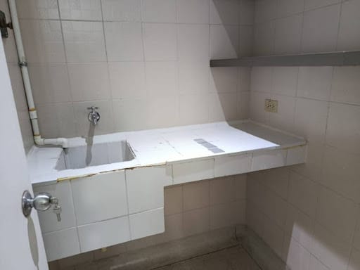 Oficina en arriendo en Milla De Oro, Medellín, 138 m² · foto 11 de 14