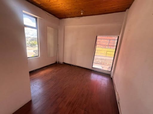Local en arriendo en Villa Carlota, Medellín, 26 m² · foto 2 de 7