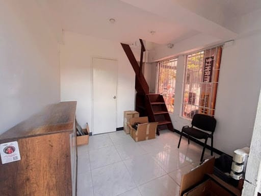 Local en arriendo en Villa Carlota, Medellín, 26 m² · foto 6 de 7