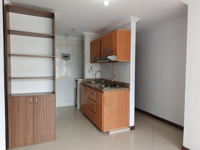 Apartamento de 3 alcobas en arriendo en Santa Mónica, Medellín, 80 m² · foto 3 de 11