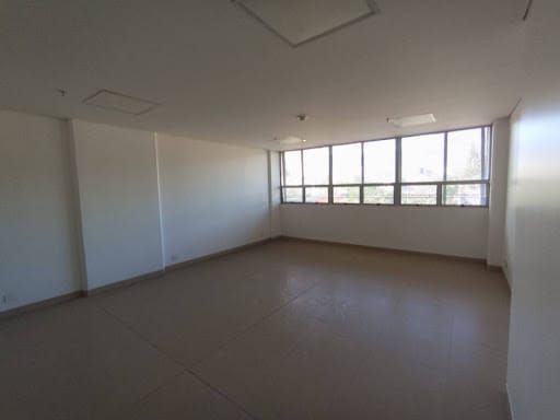 Oficina en arriendo en Cabañitas, Medellín, 41 m² · foto 3 de 7
