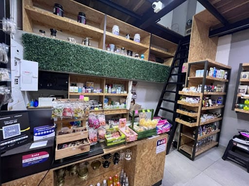 Local en venta en Los Colores, Medellín, 18 m² · foto 5 de 13