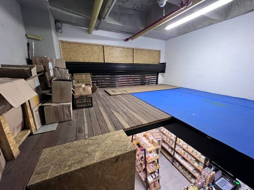 Local en venta en Los Colores, Medellín, 18 m² · foto 10 de 13