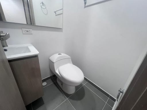 Apartaestudio en venta en La Doctora, Sabaneta, 42 m² · foto 9 de 17