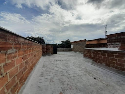 Casa de 5 alcobas en arriendo en Manila, Medellín, 380 m² · foto 10 de 10