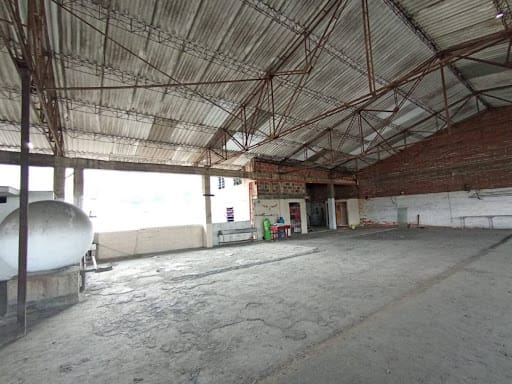 Bodega en arriendo en Cerro Nutibara, Medellín, 1360 m² · foto 6 de 11