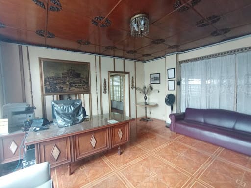 Bodega en arriendo en Cerro Nutibara, Medellín, 1360 m² · foto 8 de 11