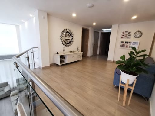 Casa de 4 alcobas en venta en Monteazul, Sabaneta, 696 m² · foto 3 de 15