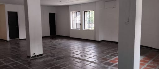 Local en arriendo en San Diego, Medellín, 130 m² · foto 2 de 8