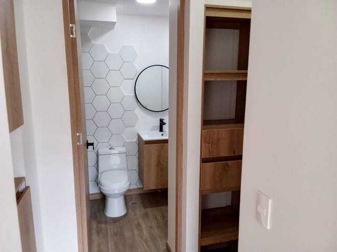 Apartamento de 2 alcobas en arriendo en Loma De San Jose, Sabaneta, 75 m² · foto 15 de 24