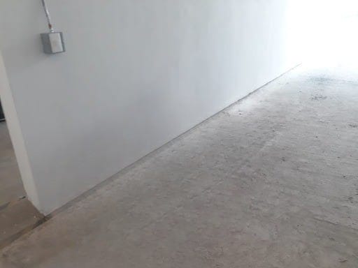 Local en arriendo en Los Naranjos, Itagüí, 41 m² · foto 2 de 4