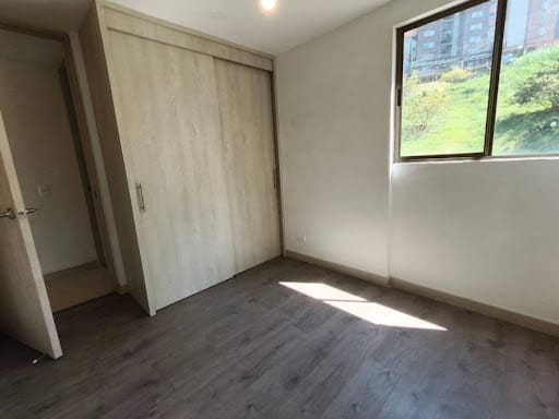 Apartamento de 3 alcobas en arriendo en Las Lomitas, Sabaneta, 73 m² · foto 11 de 17