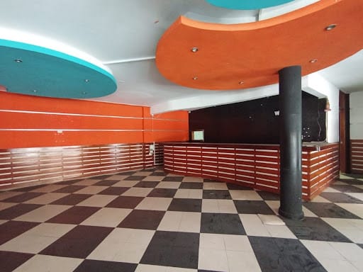 Local en arriendo en Las Cometas, Envigado, 170 m² · foto 9 de 18