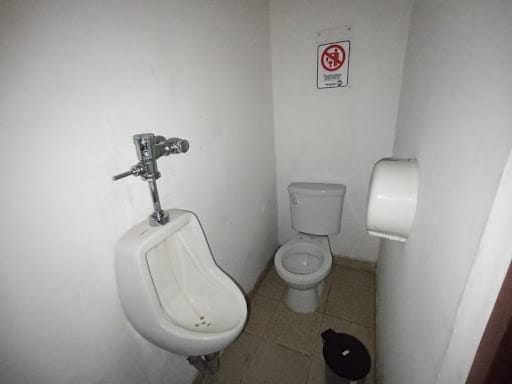 Local en arriendo en Las Cometas, Envigado, 170 m² · foto 16 de 18