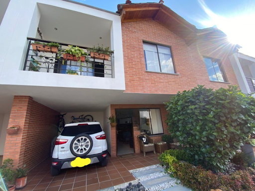 Casa de 3 alcobas en venta en La Ceja, 124 m² · foto 2 de 24