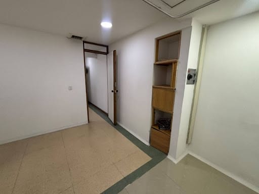 Consultorio en arriendo en Prado, Medellín, 31 m² · foto 6 de 9