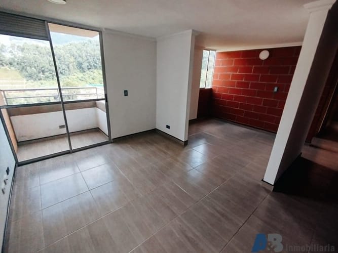 Apartamento de 3 alcobas en arriendo en Cañaveralejo, Sabaneta, 60 m² · foto 5 de 12