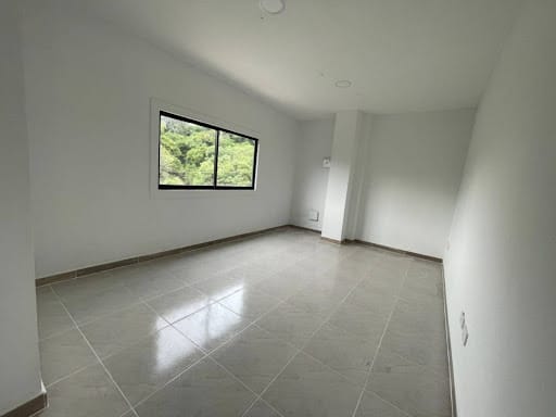 Bodega en arriendo en Cabecera San Antonio De Prado, Medellín, 320 m² · foto 10 de 18