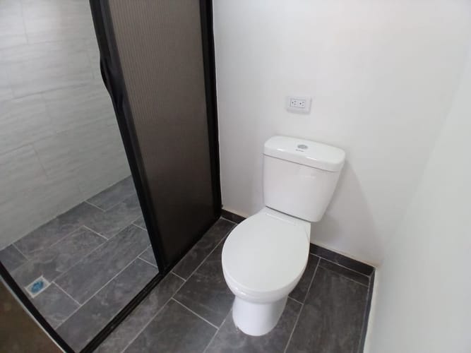Apartamento de 2 alcobas en arriendo en Caicedo, Medellín, 48 m² · foto 5 de 8