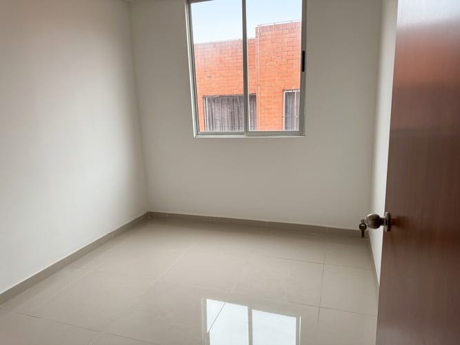 Apartamento de 3 alcobas en venta en El Jordan, Cali, 51 m² · foto 3 de 10