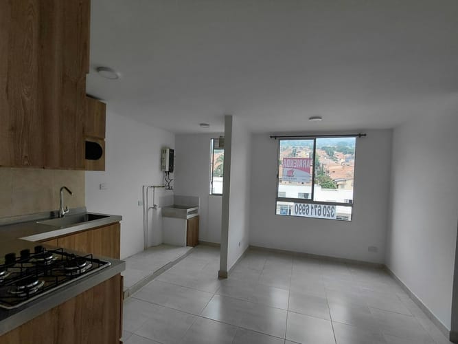 Apartamento de 2 alcobas en arriendo en Cabecera San Antonio De Prado, Medellín, 40 m² · foto 3 de 15