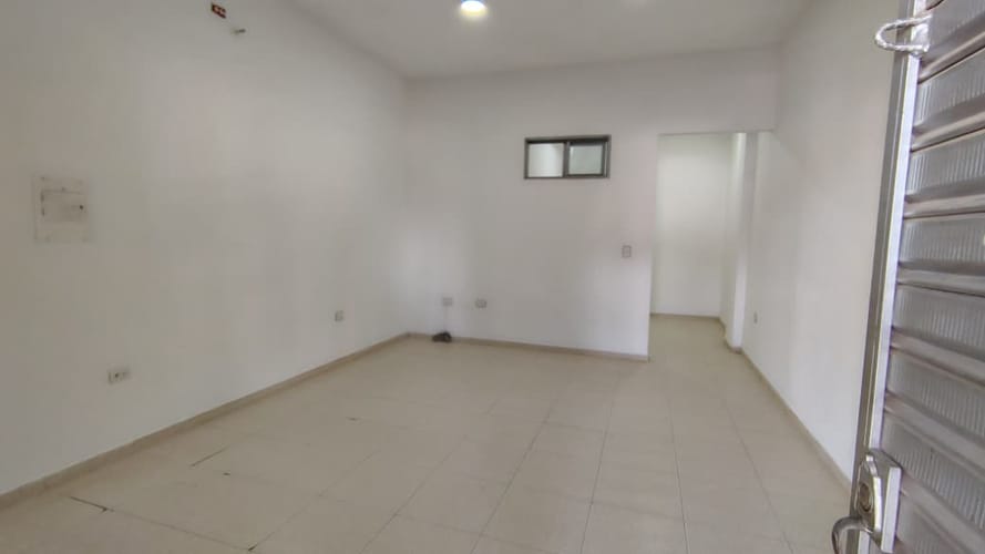 Local en arriendo en Atalaya, Cúcuta, 32 m² · foto 4 de 9