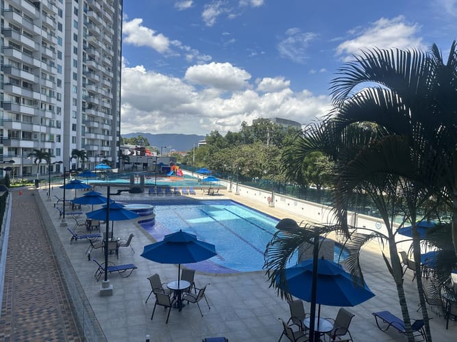 Apartamento de 2 alcobas en arriendo en Mediterrane, Floridablanca, 86 m² · foto 14 de 20