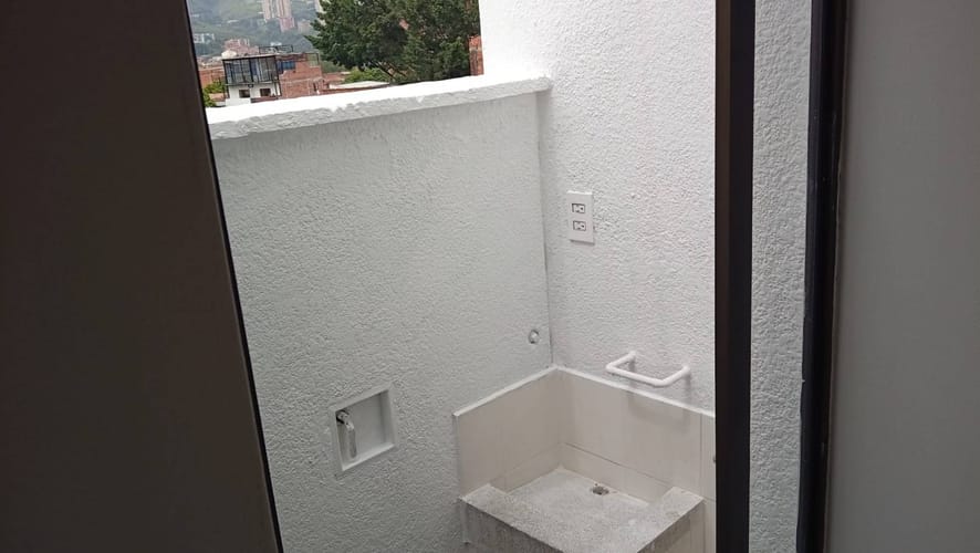 Apartaestudio en arriendo en La América, Medellín, 30 m² · foto 4 de 8