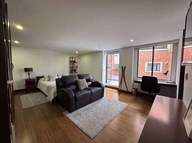 Apartamento de 3 alcobas en venta en Bosque De Pinos, Bogotá, 253 m² · foto 16 de 24