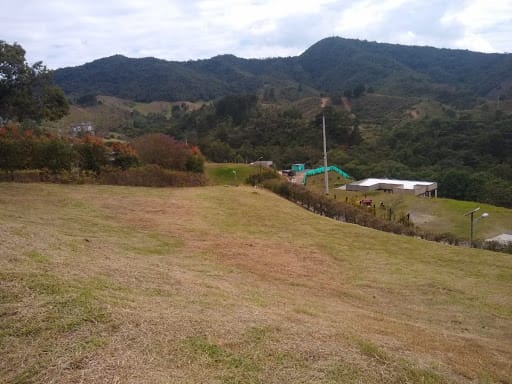 Lote en venta en Santa Elena, El Retiro, 2537 m² · foto 5 de 14