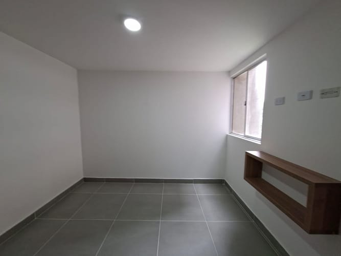 Apartamento de 3 alcobas en arriendo en Loma De San Jose, Sabaneta, 60 m² · foto 16 de 21