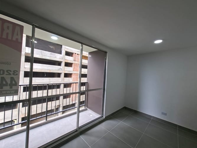 Apartamento de 3 alcobas en arriendo en Loma De San Jose, Sabaneta, 60 m² · foto 21 de 21
