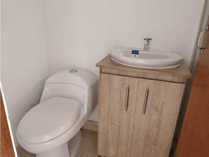 Apartamento de 3 alcobas en arriendo en Boston, Medellín, 53 m² · foto 9 de 11