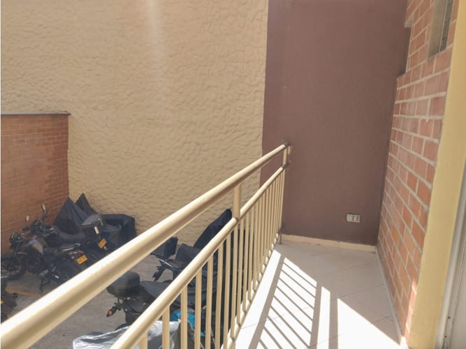 Apartamento de 3 alcobas en arriendo en Boston, Medellín, 53 m² · foto 11 de 11